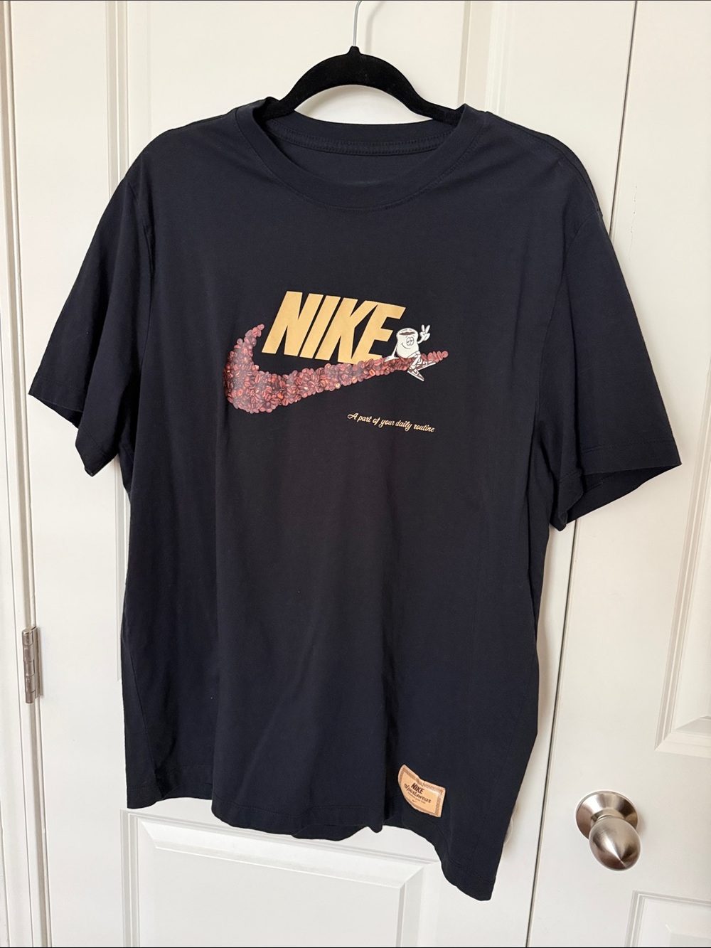 Nike Black Short-Sleeve Tee Coffee
